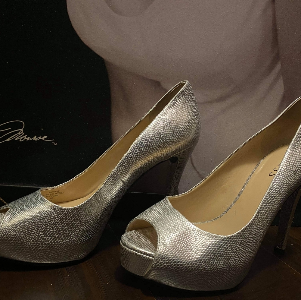 Guess silver heels